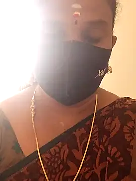 Snapshot of Tamil_Aathira chatting on February 2025 11:13:02 AM Tamil Aathira online show from February 2025 11:13:02 AM