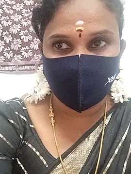 Snapshot of Tamil_Aathira chatting on March 2025 03:09:02 PM Tamil Aathira online show from March 2025 03:09:02 PM