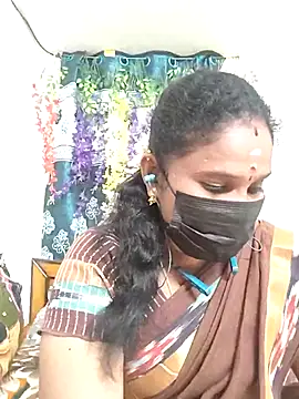 Snapshot of Tamil_Aathira chatting on September 2025 05:04:02 PM Tamil Aathira online show from September 2025 05:04:02 PM