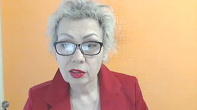 NessyJenixs online show from February 2026 10:03:02 AM