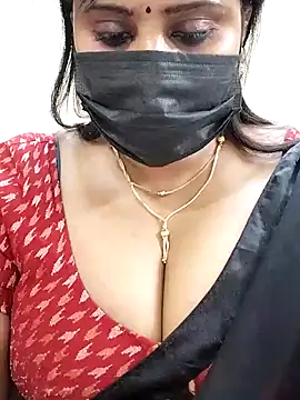 Snapshot of Queenflowerr chatting on January 2025 09:08:02 PM Queenflowerr online show from January 2025 09:08:02 PM