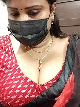 Snapshot of Queenflowerr chatting on March 2025 10:43:02 AM Queenflowerr online show from March 2025 10:43:02 AM