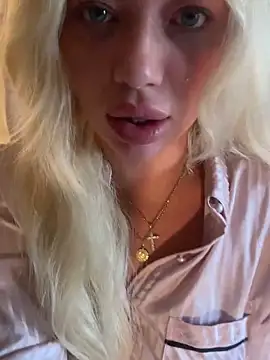 blissdimicco online show from October 2025 10:04:01 AM