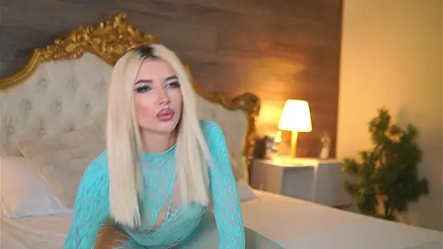 Juicy Jessye online show from February 2025 08:26:01 PM