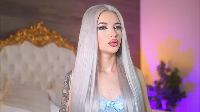 Juicy Jessye online show from February 2025 08:03:02 PM