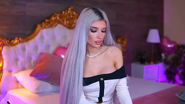 Juicy Jessye online show from February 2026 08:49:02 PM