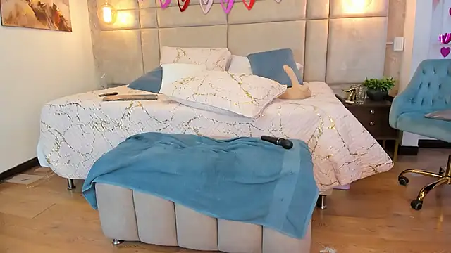 Mara Torres1 online show from February 2025 11:26:02 PM