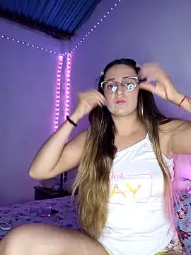 MyAlexaStar online show from February 2026 01:04:01 AM