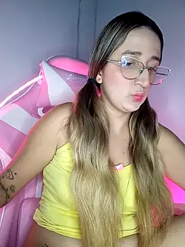 MyAlexaStar online show from April 2026 11:40:02 PM