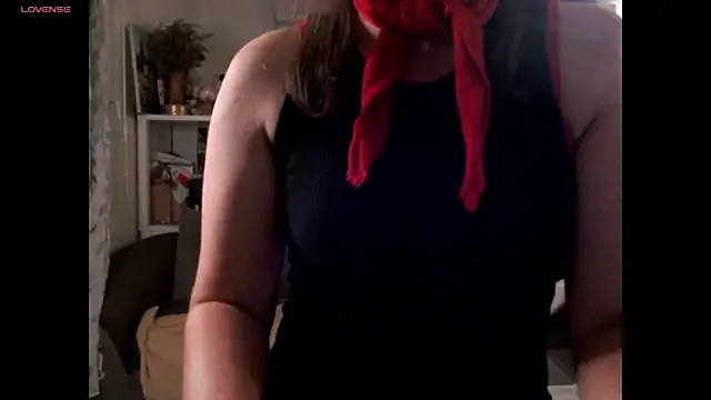 AdorahB3ll3 online show from September 2025 07:08:01 PM