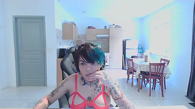 Snapshot of serena__vedette chatting on January 2025 02:21:01 PM serena vedette online show from January 2025 02:21:01 PM