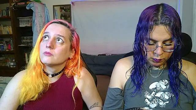 Snapshot of Evelan420 chatting on January 2026 07:27:01 PM Evelan420 online show from January 2026 07:27:01 PM