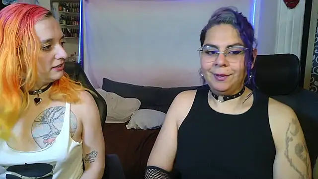 Snapshot of Evelan420 chatting on January 2026 07:28:02 PM Evelan420 online show from January 2026 07:28:02 PM