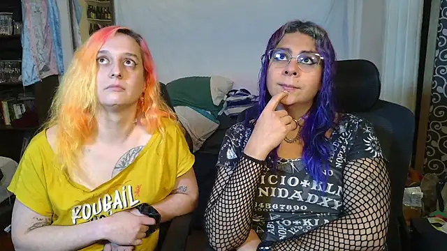 Snapshot of Evelan420 chatting on February 2026 02:53:01 AM Evelan420 online show from February 2026 02:53:01 AM