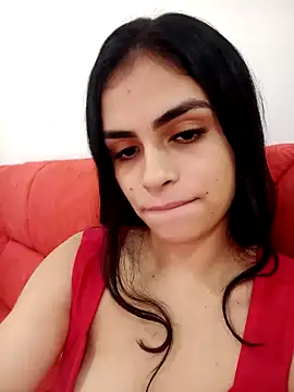 perolaa8 online show from February 2025 08:00:01 PM