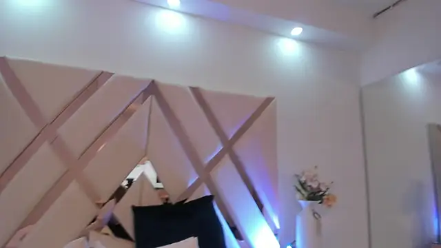 taliarussel online show from February 2025 09:36:02 PM