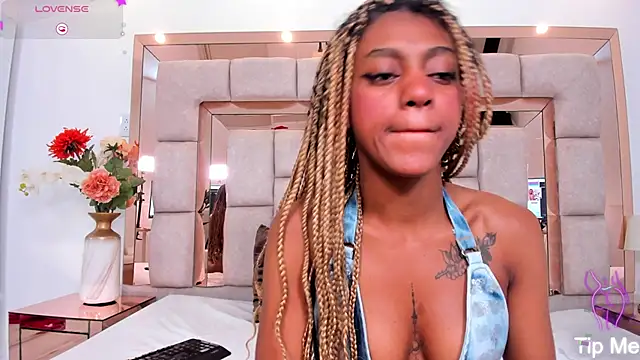 taliarussel online show from March 2025 08:31:02 PM