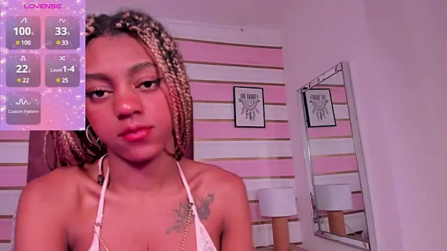 taliarussel online show from March 2025 09:48:01 PM