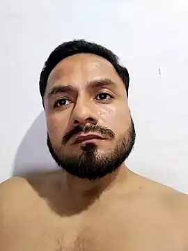 Snapshot of Ant1990 chatting on January 2025 02:31:02 AM Ant1990 online show from January 2025 02:31:02 AM