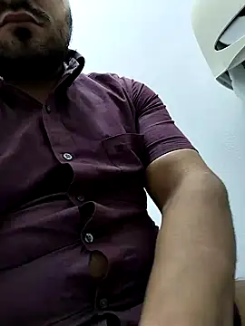 Snapshot of Ant1990 chatting on February 2025 11:09:02 PM Ant1990 online show from February 2025 11:09:02 PM