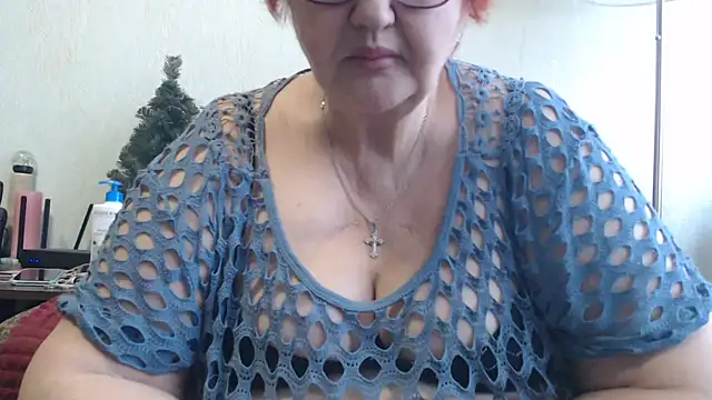 Snapshot of DeniseeRosea chatting on March 2025 07:47:02 AM DeniseeRosea online show from March 2025 07:47:02 AM