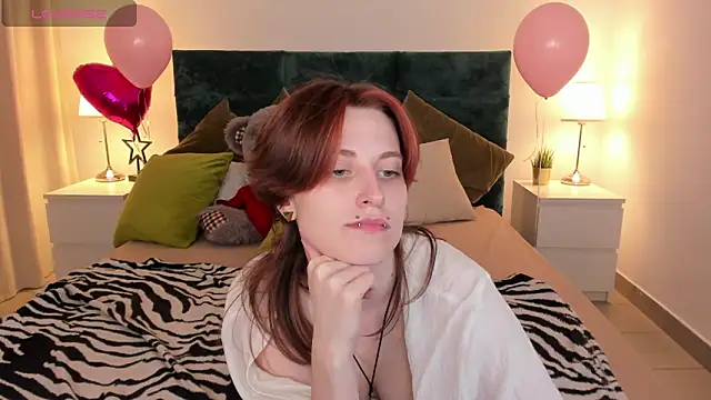 Snapshot of Jiffyyo chatting on March 2025 05:35:02 PM Jiffyyo online show from March 2025 05:35:02 PM