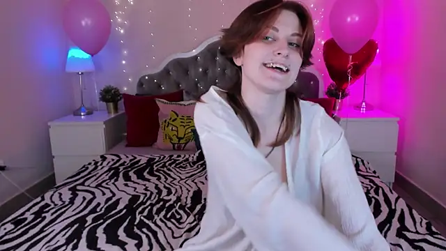 Snapshot of Jiffyyo chatting on March 2025 08:37:01 PM Jiffyyo online show from March 2025 08:37:01 PM