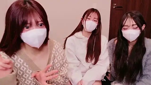 NA-KAREN-V8 online show from January 2026 12:30:01 PM