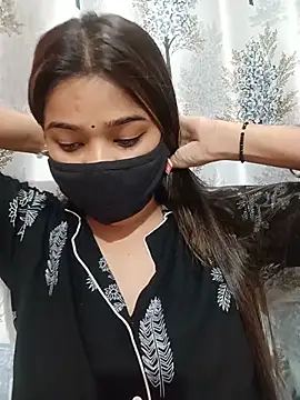 Snapshot of Simran-001 chatting on June 2026 12:11:02 PM Simran-001 online show from June 2026 12:11:02 PM