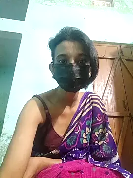 Snapshot of Bong-lady chatting on February 2025 09:53:02 AM Bong-lady online show from February 2025 09:53:02 AM