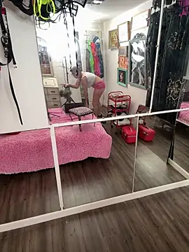 I am babydoll online show from December 2025 04:42:02 AM