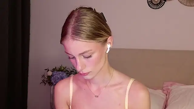 GabriellaOlsen online show from May 2026 05:21:02 PM
