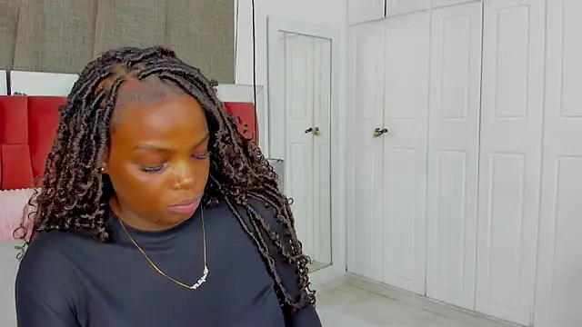 NatyParker online show from November 2025 01:11:01 PM