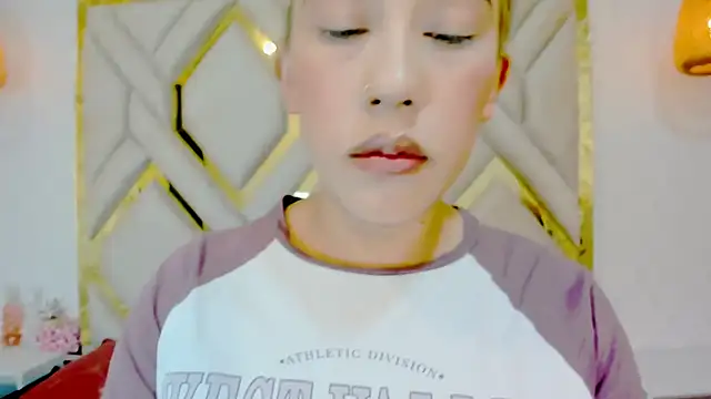 Lannajansen online show from January 2025 12:59:01 PM