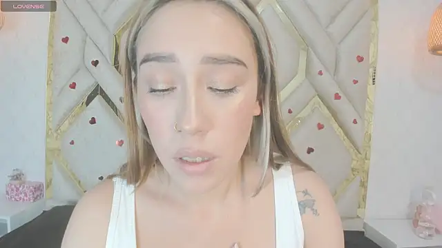 Lannajansen online show from March 2025 05:28:02 PM