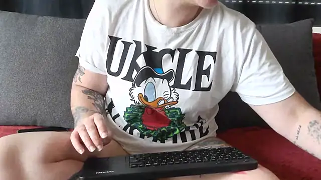 bunnyfox420 online show from May 2026 11:26:02 AM