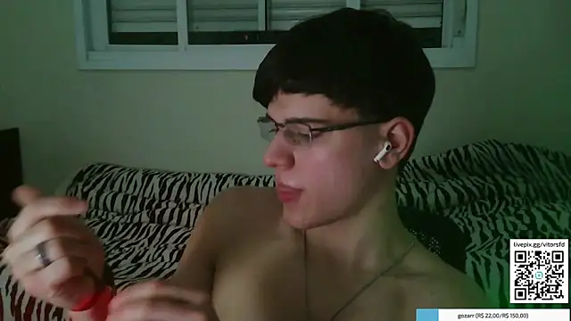 Snapshot of vitorsafado19 chatting on October 2025 01:28:02 AM vitorsafado19 online show from October 2025 01:28:02 AM