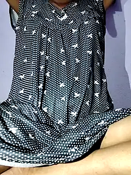 Snapshot of Red-Rose25 chatting on February 2025 04:13:02 PM Red-Rose25 online show from February 2025 04:13:02 PM