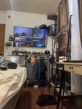 paullliliu online show from October 2025 01:33:02 PM