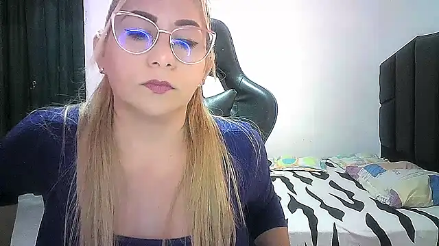 mariana0x online show from March 2026 06:56:01 PM