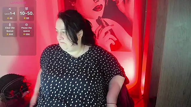 QueenOfHaze online show from April 2026 07:44:02 AM