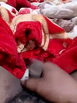 Snapshot of mhmia chatting on January 2025 10:05:01 PM mhmia online show from January 2025 10:05:01 PM