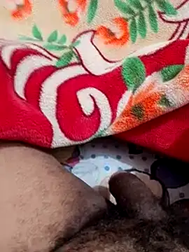 Snapshot of mhmia chatting on February 2025 04:37:01 AM mhmia online show from February 2025 04:37:01 AM