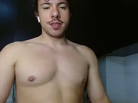 Snapshot of ttylloserxxx chatting on March 2025 04:37:02 AM ttylloserxxx online show from March 2025 04:37:02 AM