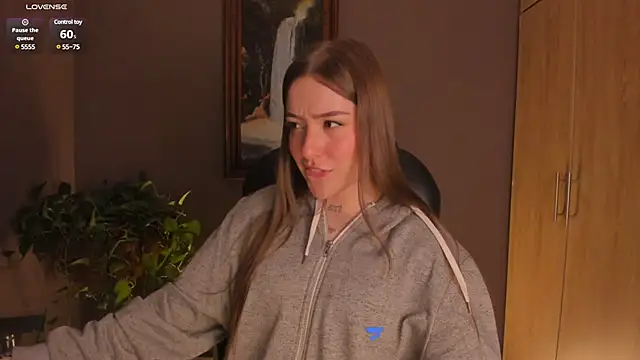 eilynxx online show from February 2025 11:38:02 PM