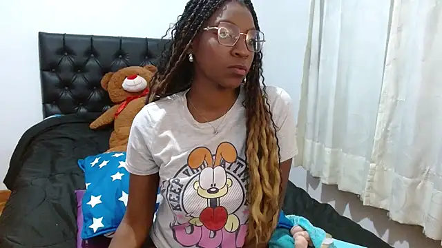 BrianaBrown1 online show from March 2025 11:04:02 PM