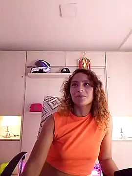 Zoedaniels online show from February 2025 08:39:01 PM