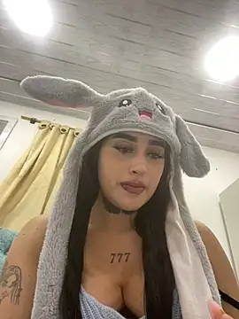 Snapshot of Girl_milk7 chatting on March 2025 03:42:01 AM Girl milk7 online show from March 2025 03:42:01 AM