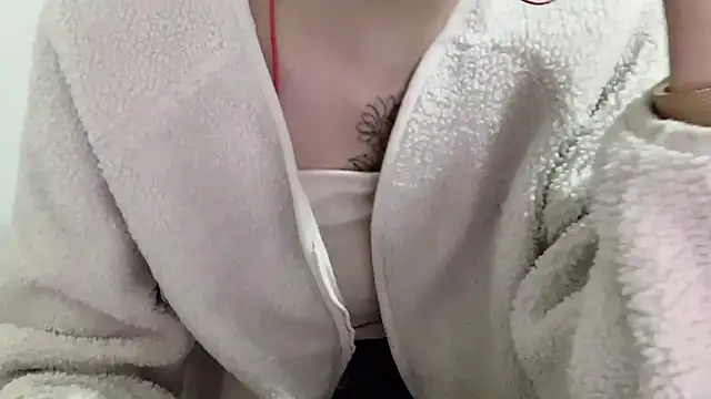 Snapshot of Chu1314 chatting on February 2025 03:29:01 PM Chu1314 online show from February 2025 03:29:01 PM