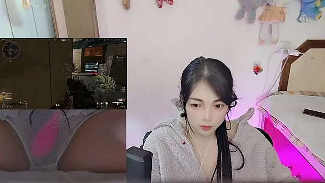 Snapshot of Song_99 chatting on February 2026 01:40:02 PM Song 99 online show from February 2026 01:40:02 PM